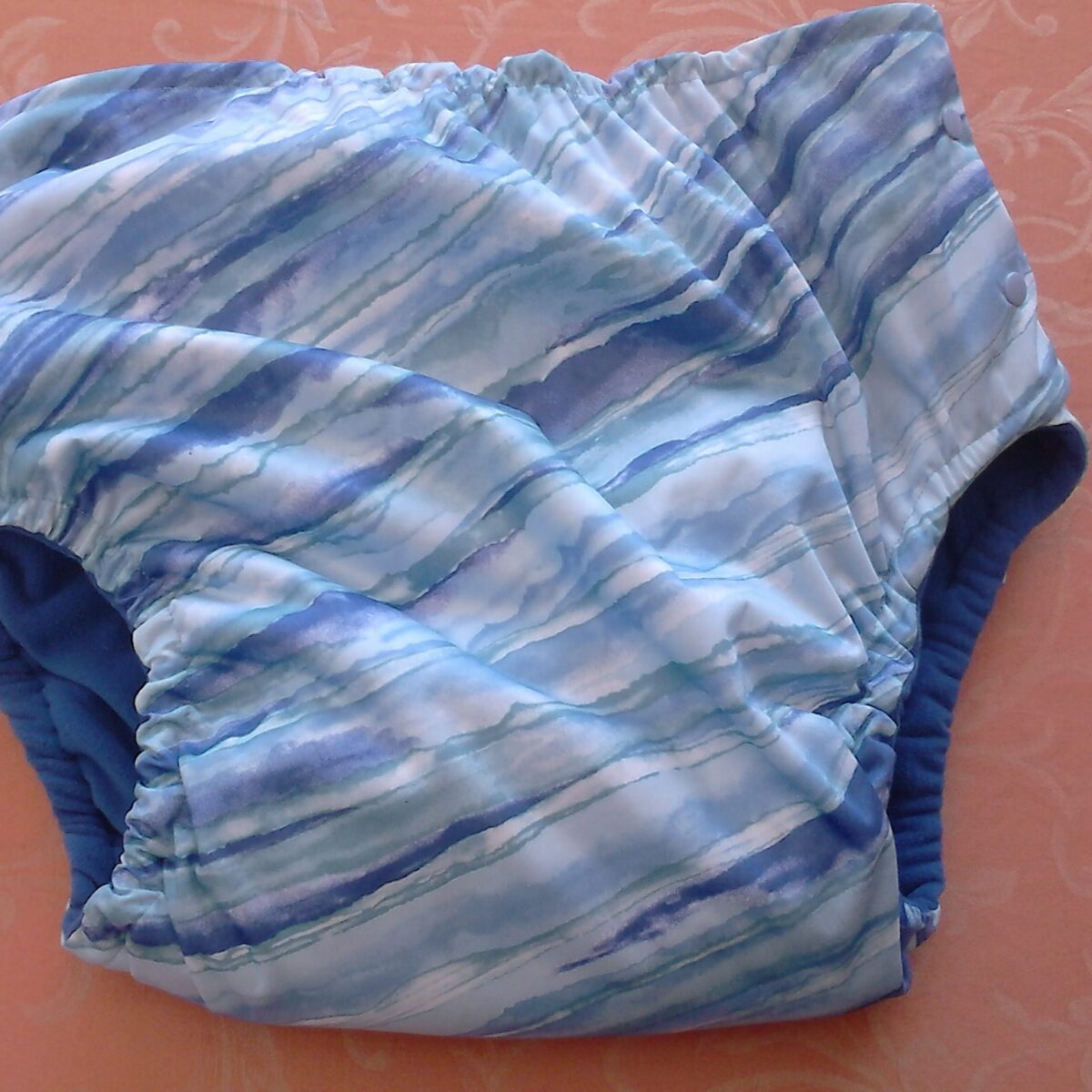 Couche adulte TE1 fantaisie fermeture devant