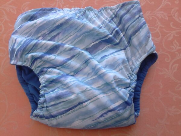 Couche adulte TE1 fantaisie fermeture devant