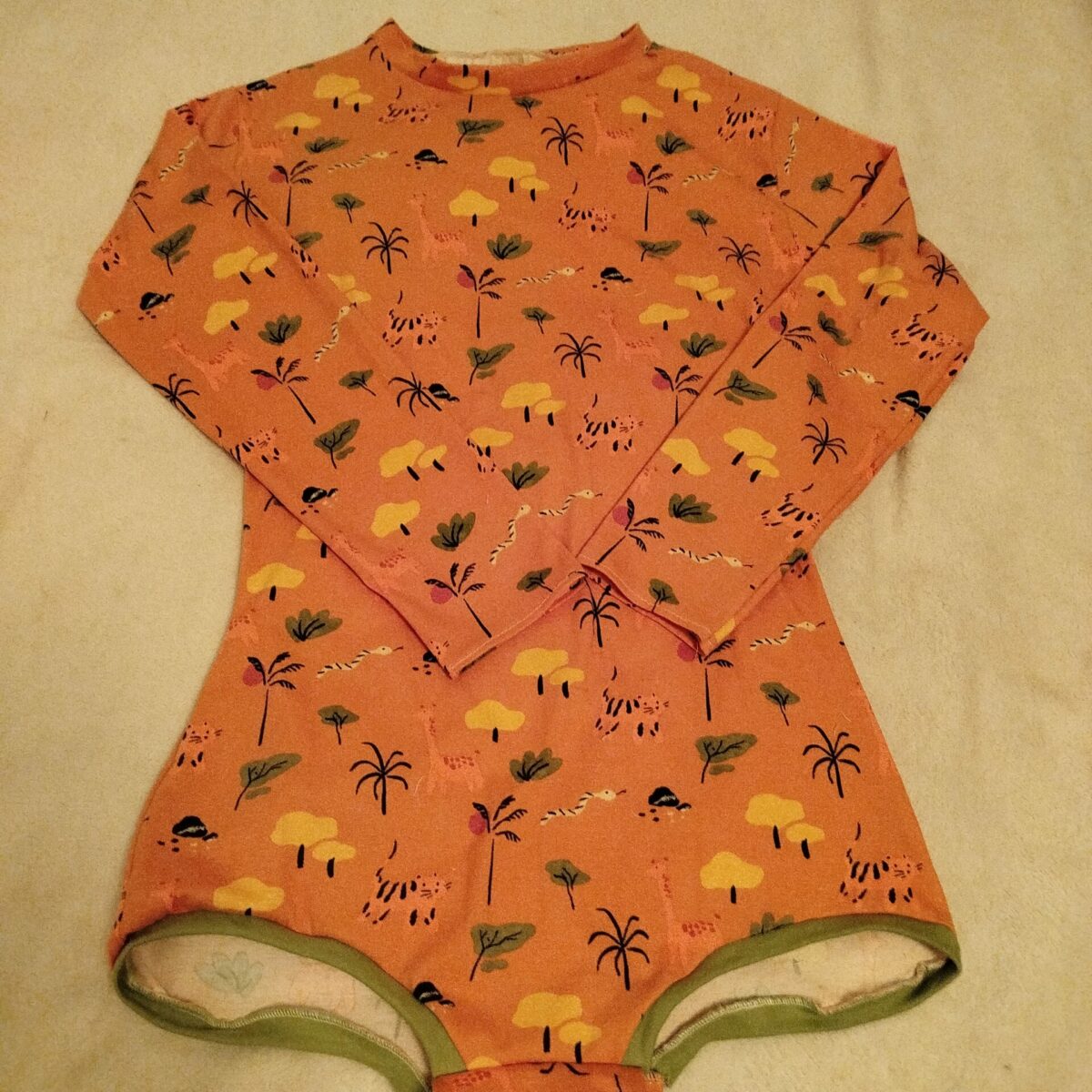 Body adulte classique manches longues fantaisie